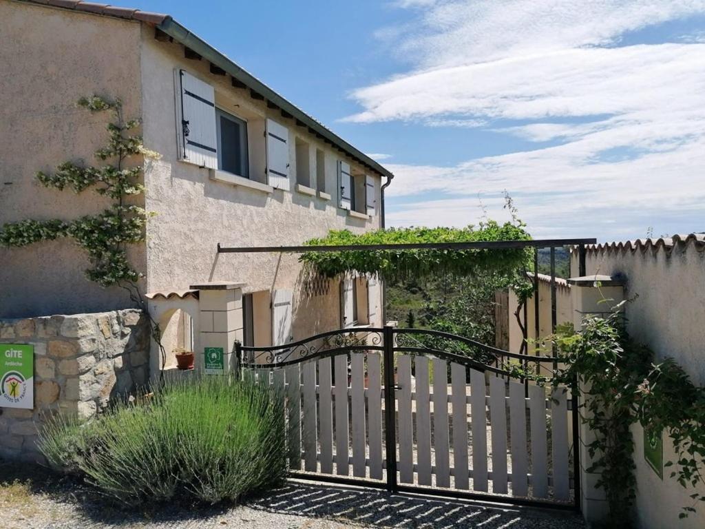 La Cayrade Villa Uzer  Luaran gambar